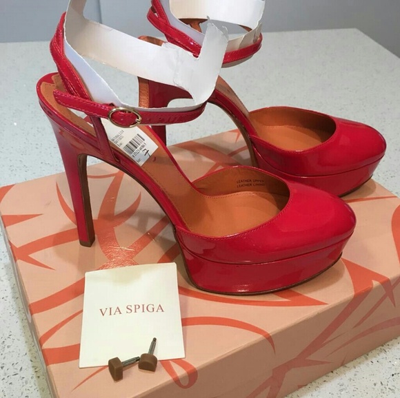 Via Spiga Red Daffodil Patent Strappy Heels Sandal